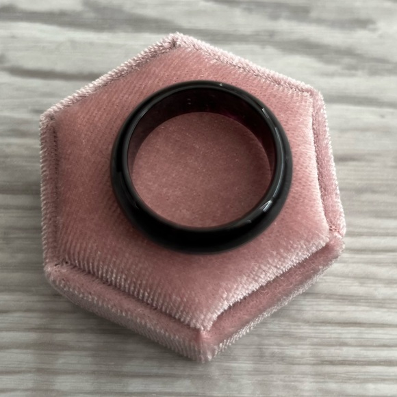 Purple Plastic Ring - Size 9 - Picture 4 of 5